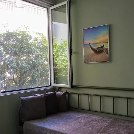 Hermes Apartment
